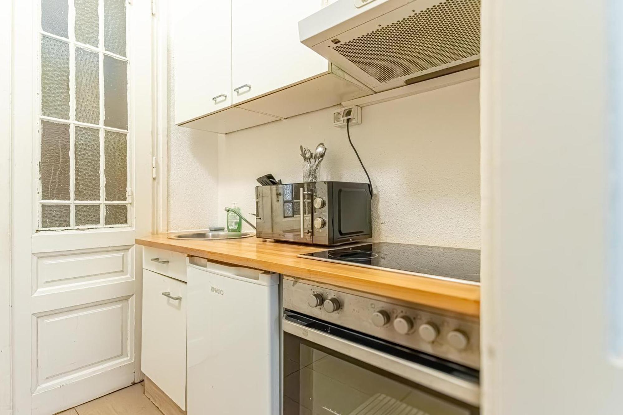 Chic Apartment- Suitable For Longstays Near Matzleinsforferplatz 维也纳 外观 照片