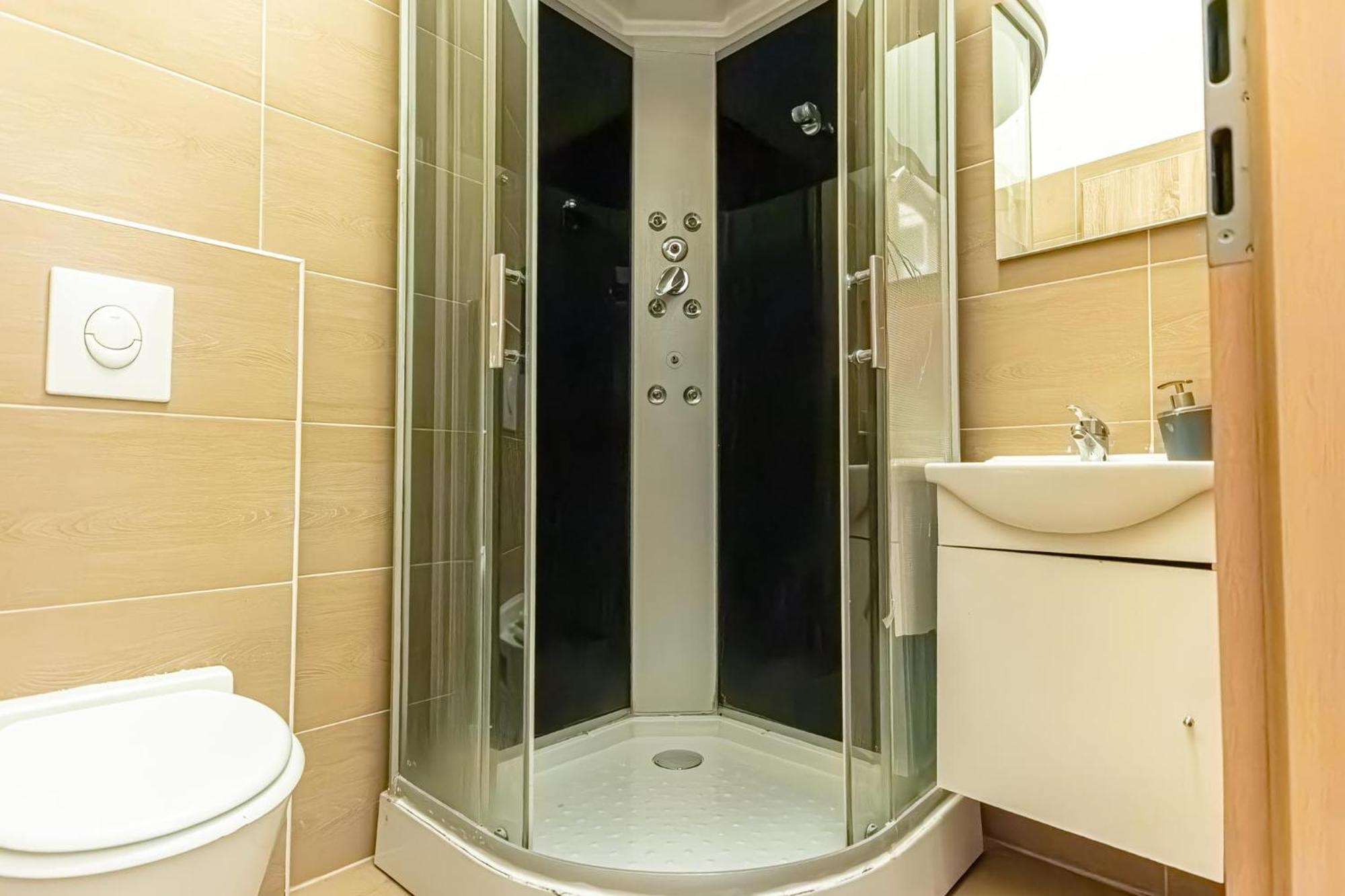 Chic Apartment- Suitable For Longstays Near Matzleinsforferplatz 维也纳 外观 照片